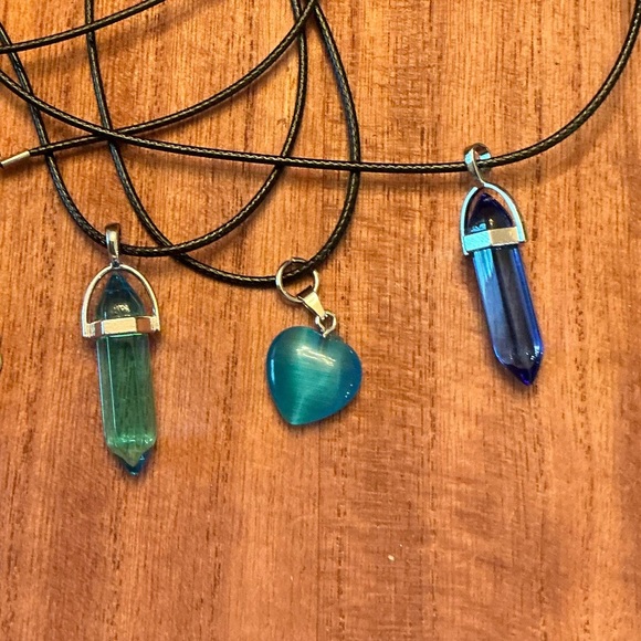 Beautiful lot of 3 Necklaces, 22” - Picture 2 of 2